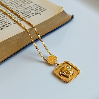 گردنبند ورساچه استیل