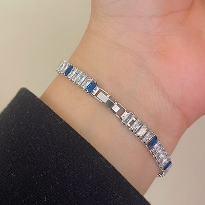 دستبند تنیسی جواهری آبی