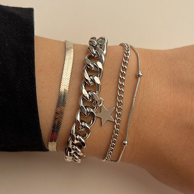 دستبند 4 رج آویز ستاره