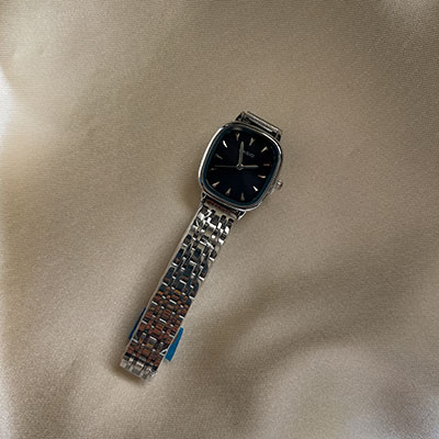 کاسیو صفحه مشکی مربعی