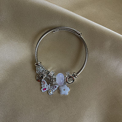 دستبند پاندورا با آویز گل سفید