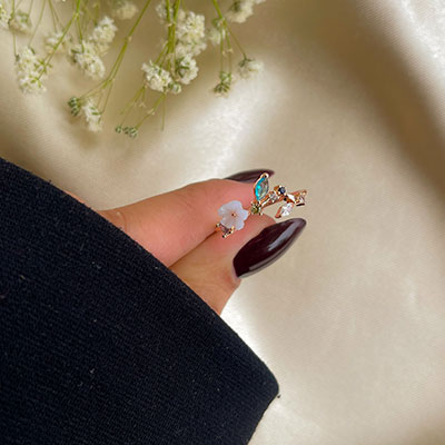 انگشتر گل رادیوم